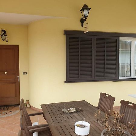 Casa Vacanze Alice E Arianna Кайро Монтеноте Екстериор снимка